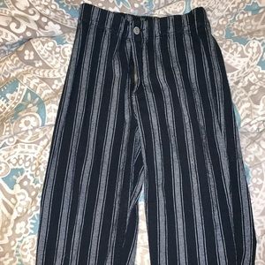 Brandy Melville navy stripe pants 🌸